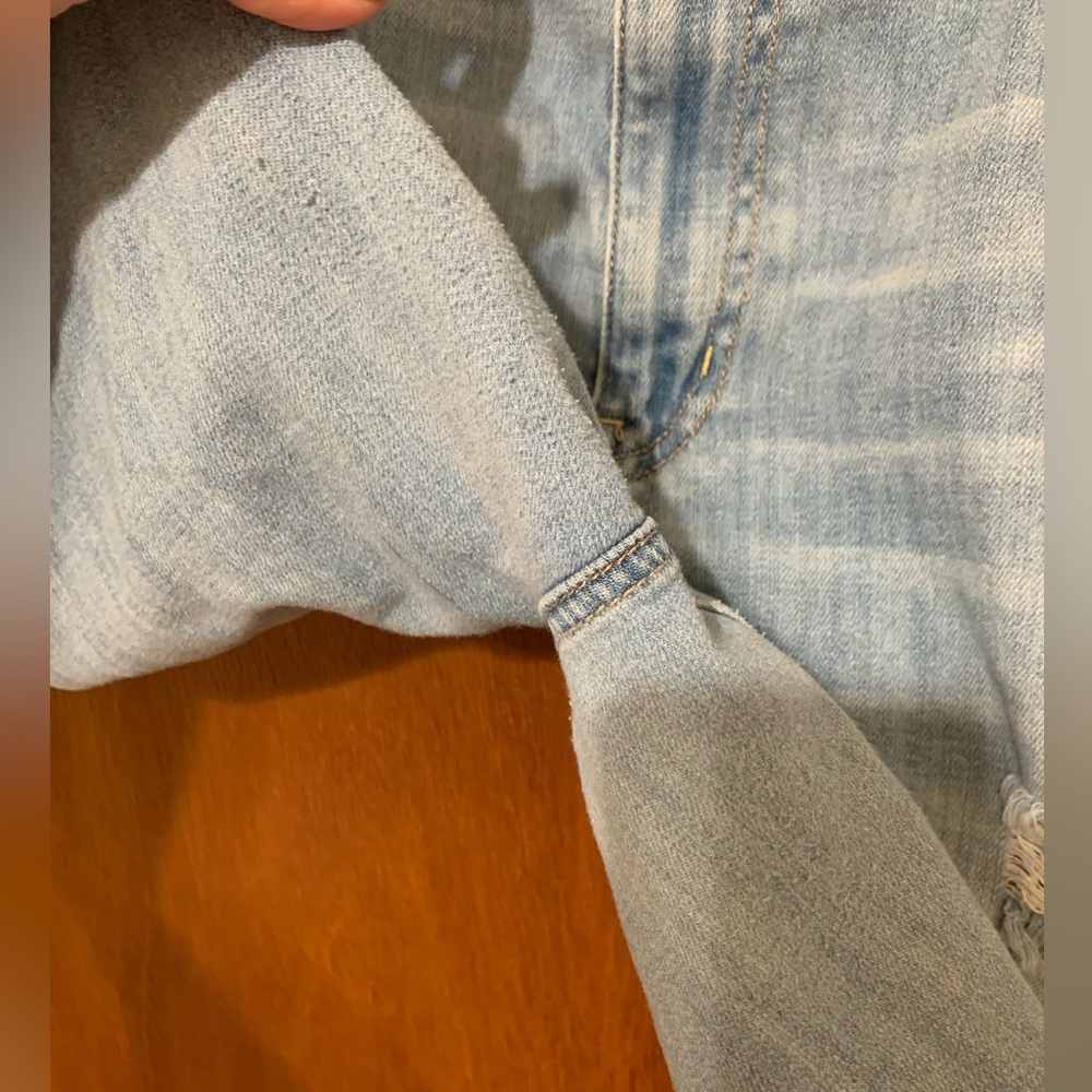 American Eagle Distressed Jean Shorts Size 18 - Picture 6 of 6